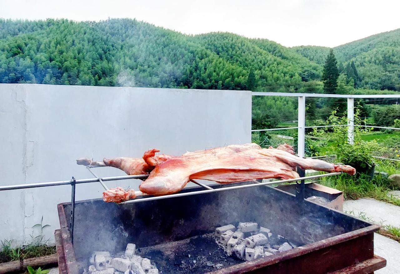Moganshan Naicang Boutique Hotel Töcsing Kültér fotó